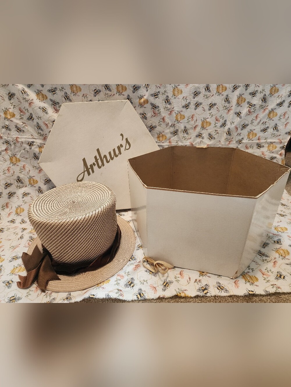 Womams Straw Boater Hat with Two Tone Brown Band